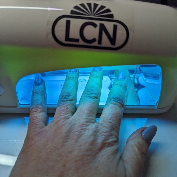 LCN UV Nail Lamp - Picture 2 of 2